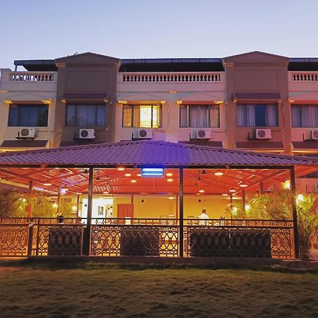 Mountview Resort لونافالا المظهر الخارجي الصورة