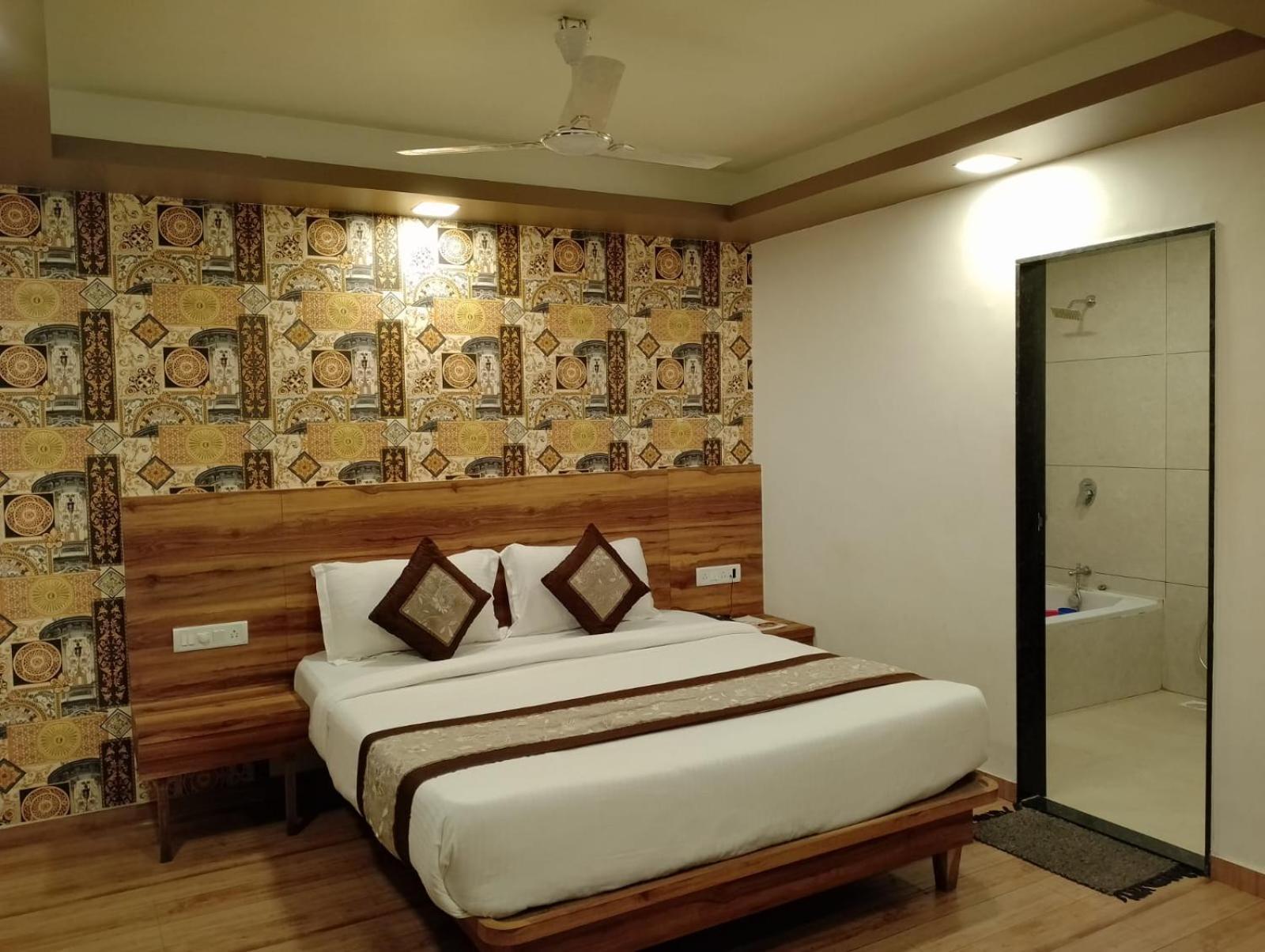 Mountview Resort لونافالا المظهر الخارجي الصورة